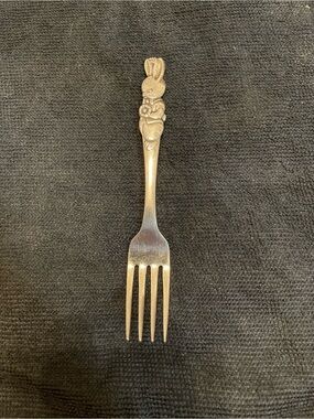 Vintage Oneida Stainless Peter Rabbit Children’s Fork